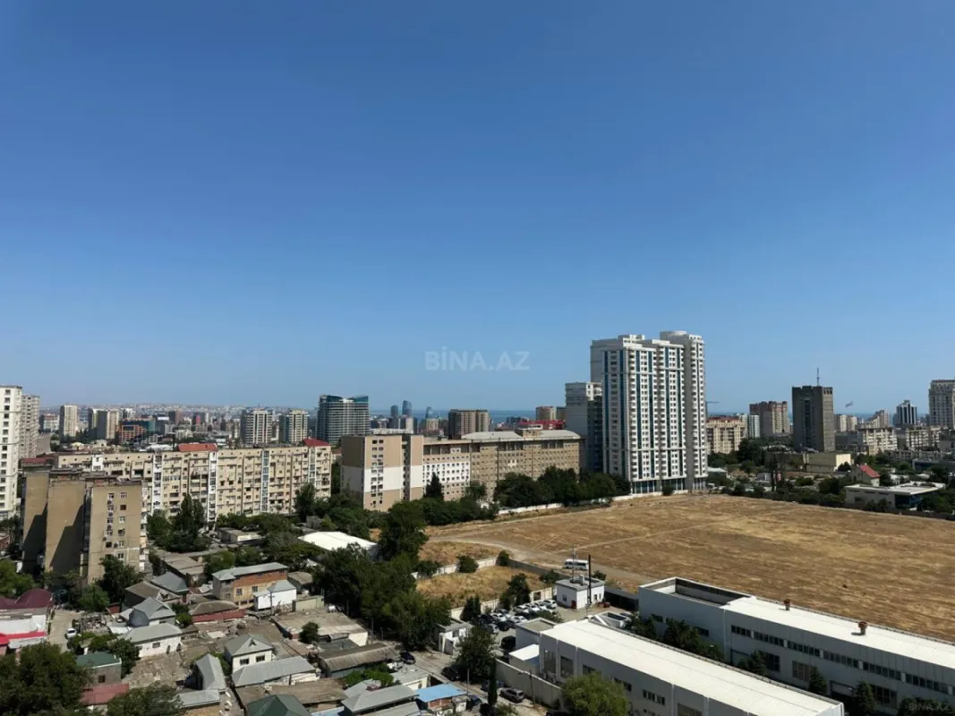 Satılır 4 otaqlı mənzil 123.6 m²