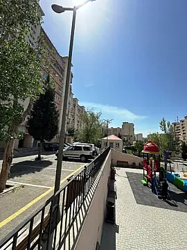 Satılır 2 otaqlı mənzil 60 m² — Bakı, Yeni Günəşli 2 otaq 60.00 m²