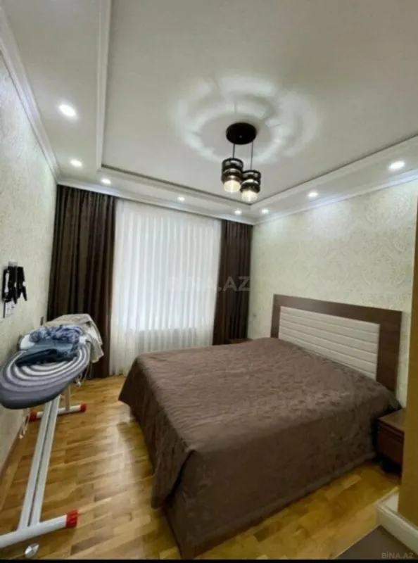 Satılır 2 otaqlı mənzil 91 m²