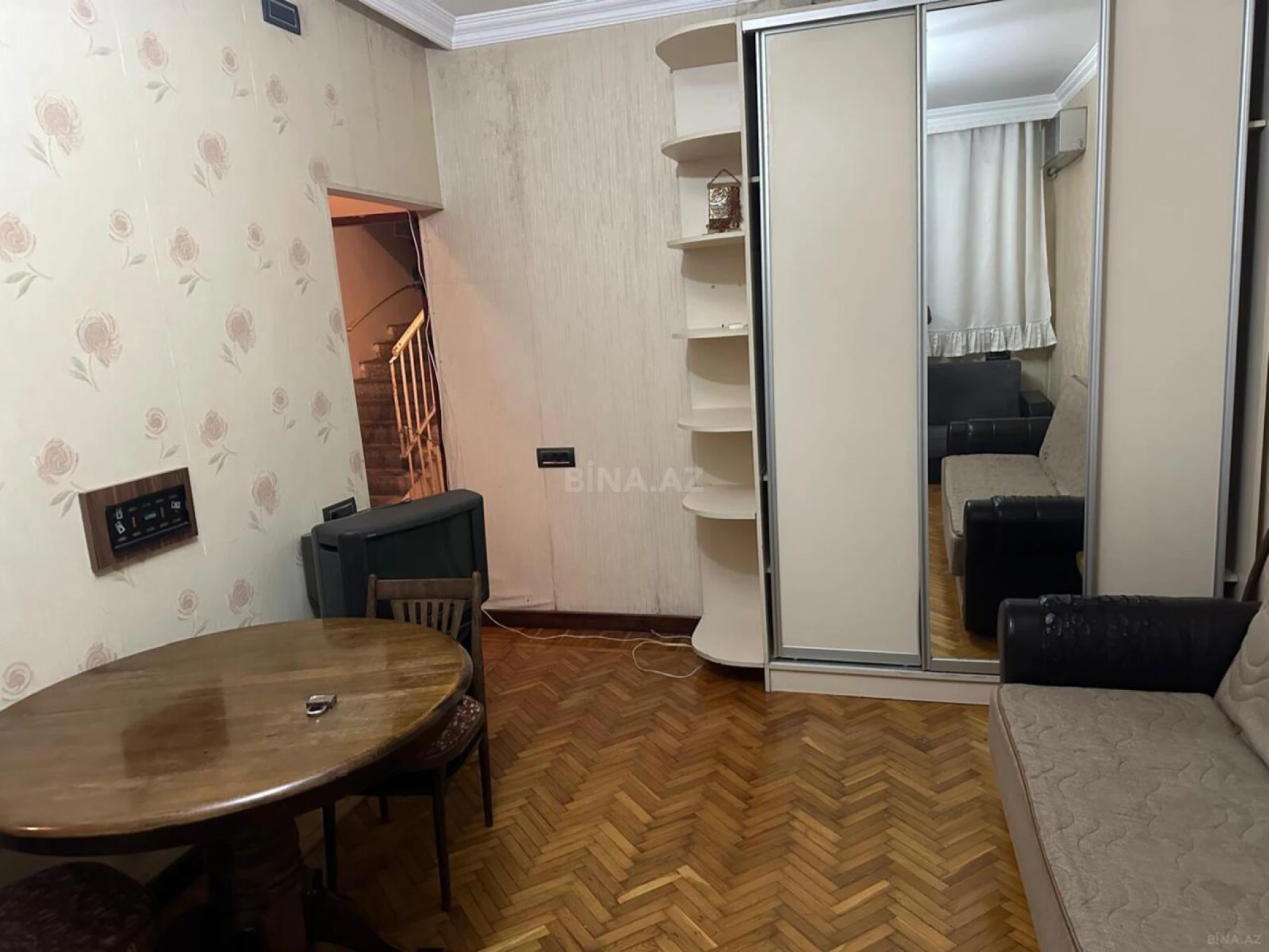 Kirayə verilir 2 otaqlı mənzil 50 m²