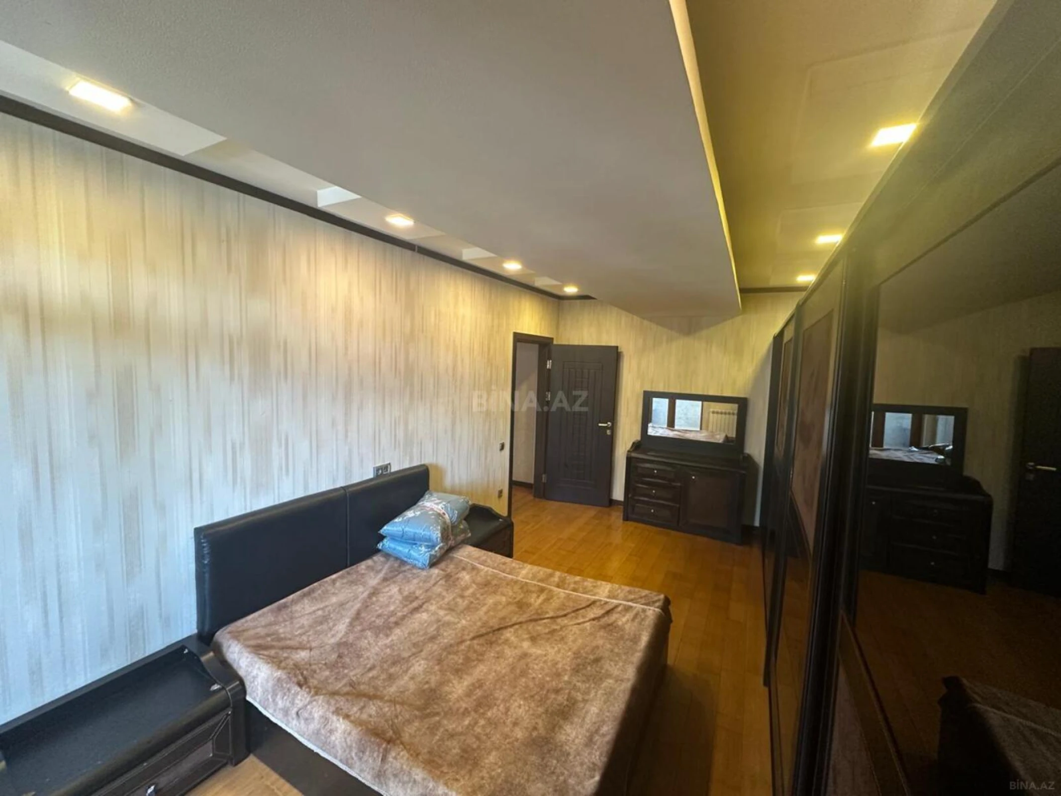 Kirayə verilir 3 otaqlı mənzil 75 m²