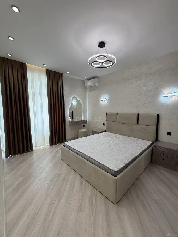 Satılır 2 otaqlı mənzil 80 m²