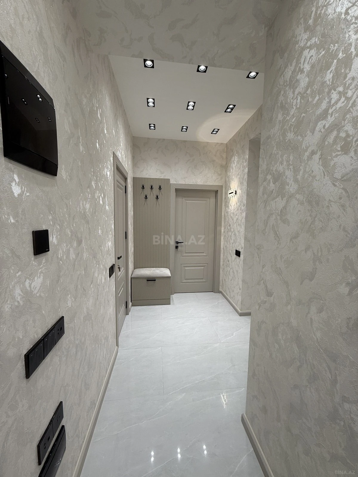 Satılır 2 otaqlı mənzil 80 m²