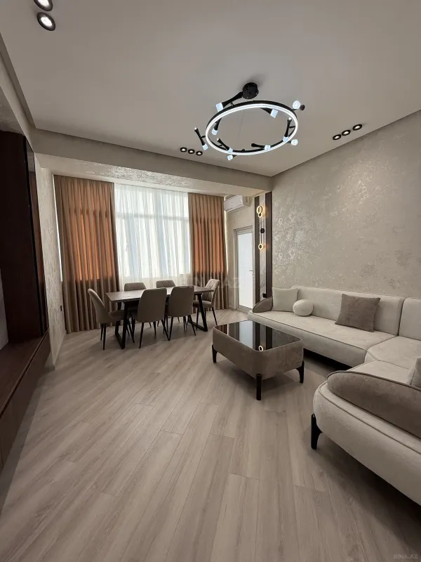 Satılır 2 otaqlı mənzil 80 m²