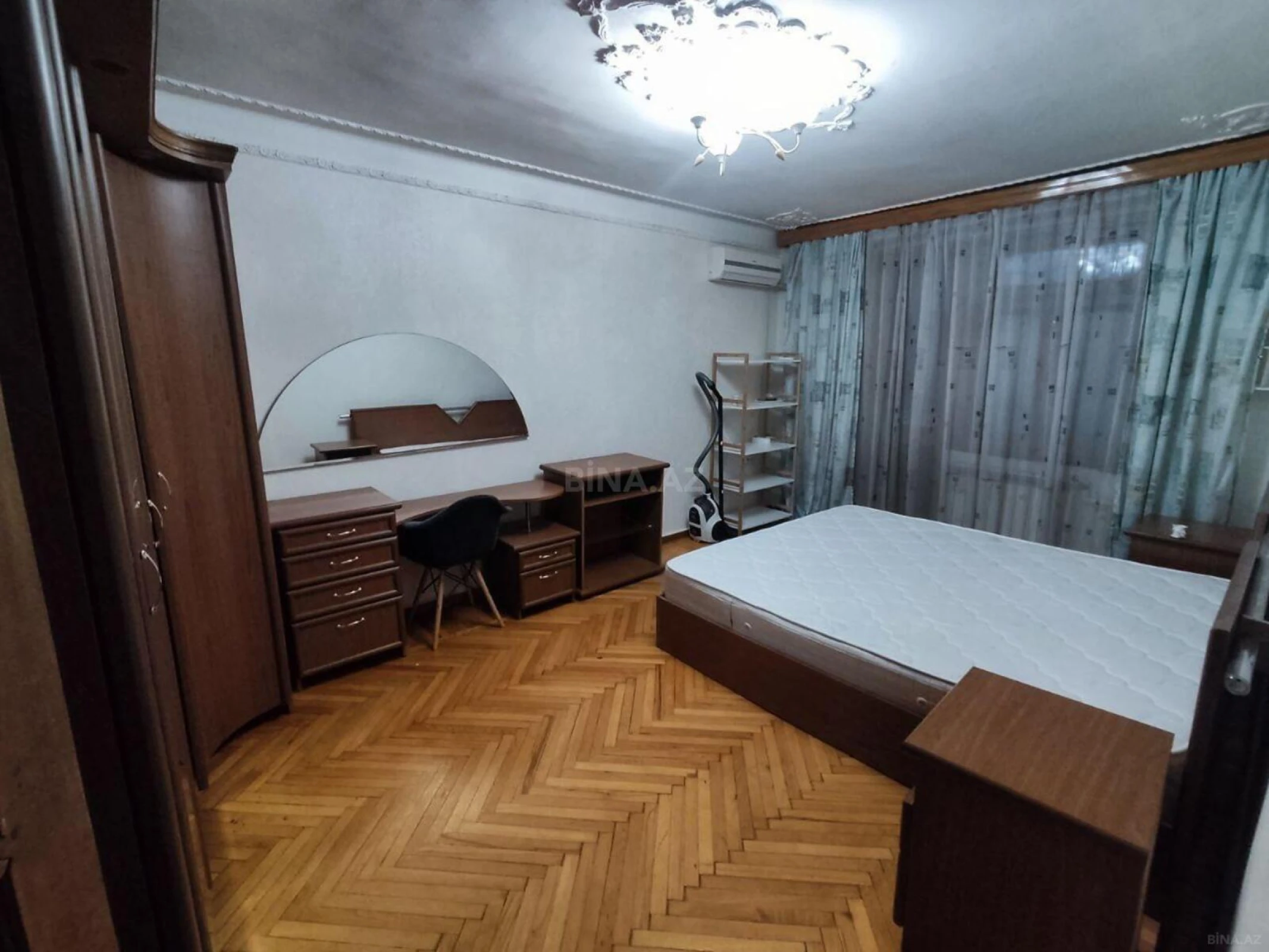 Satılır 3 otaqlı mənzil 70 m²