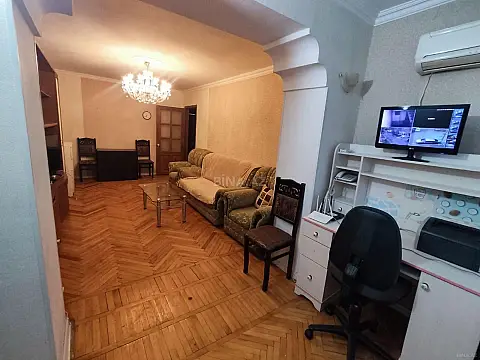 Satılır 3 otaqlı mənzil 70 m²