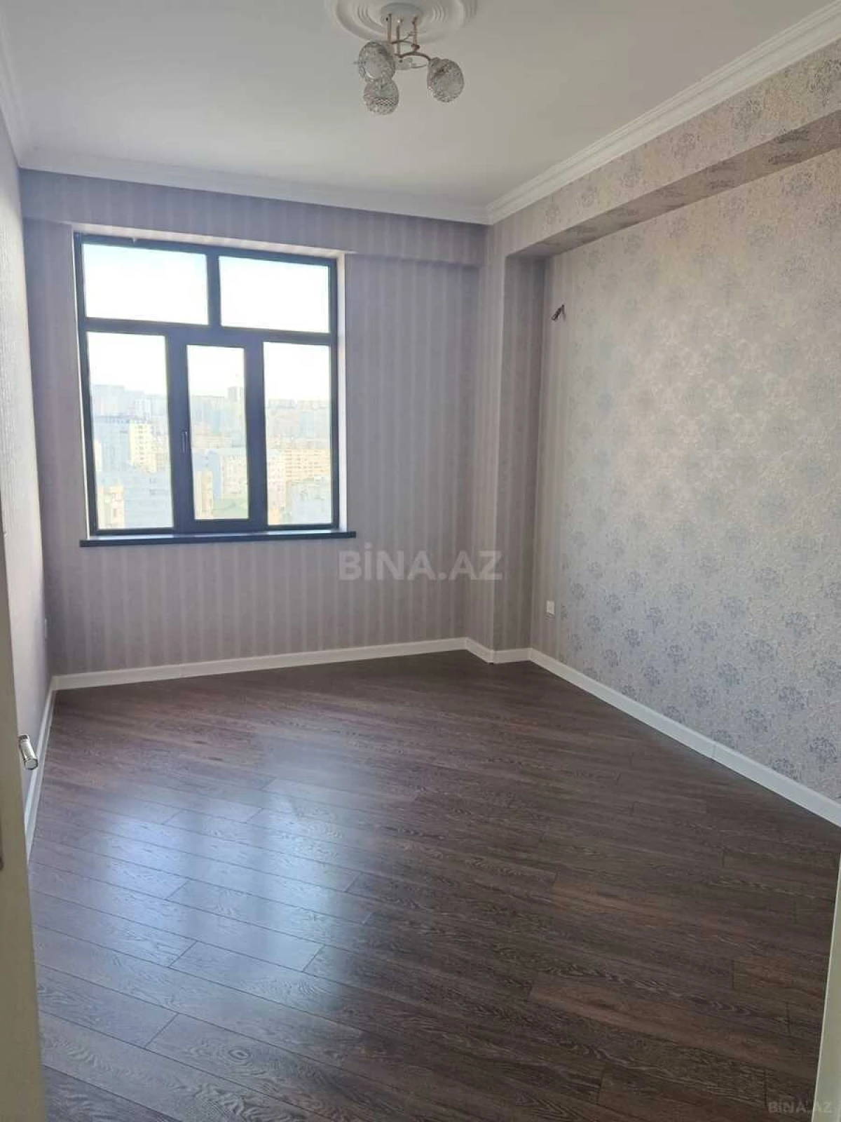 Kirayə verilir 3 otaqlı mənzil 100 m²