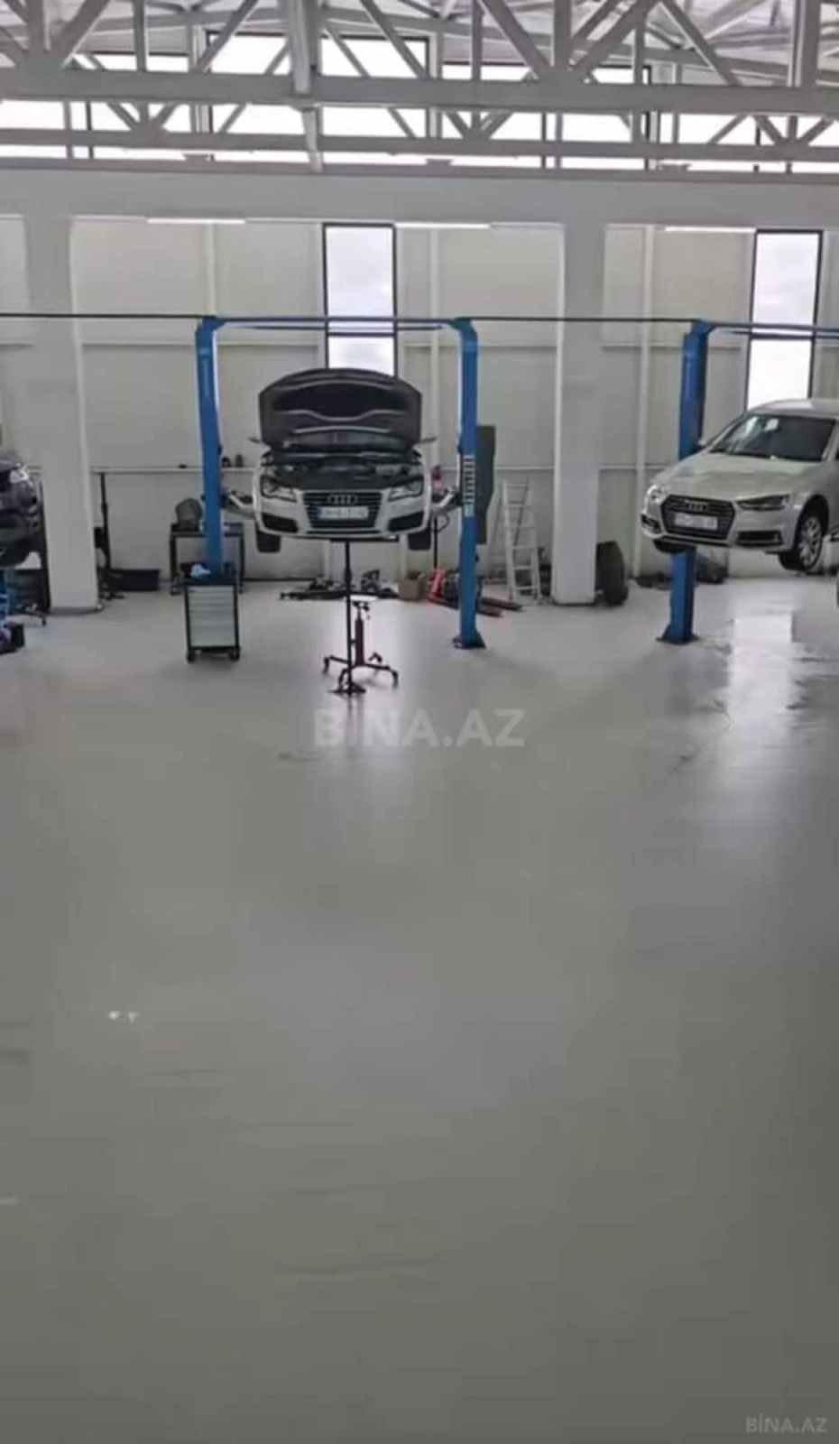 Satılır obyekt 94 m²