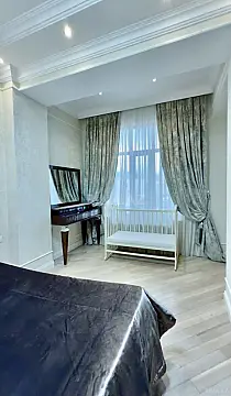 Satılır 2 otaqlı mənzil 110 m²