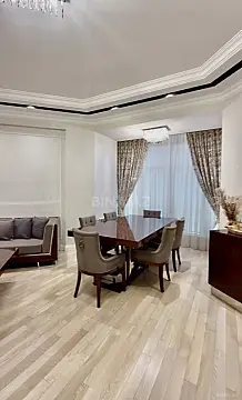 Satılır 2 otaqlı mənzil 110 m²