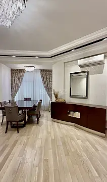 Satılır 2 otaqlı mənzil 110 m²