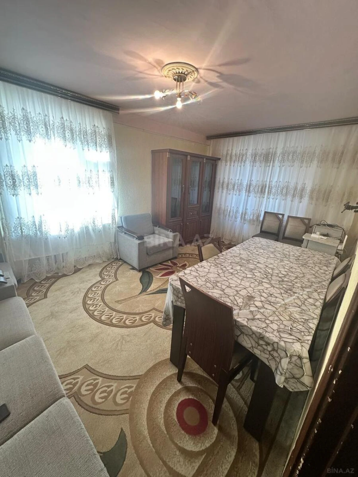 Satılır 2 otaqlı mənzil 55 m²