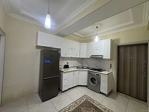 Kirayə verilir 2 otaqlı mənzil 55 m²