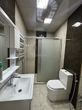 Kirayə verilir 2 otaqlı mənzil 55 m²