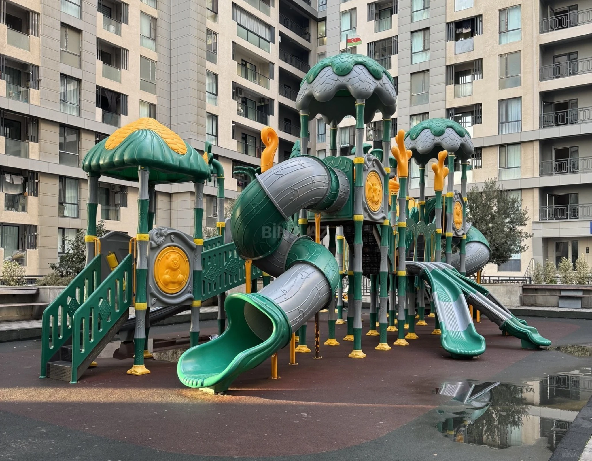 Kirayə verilir 2 otaqlı mənzil 55 m²