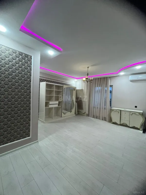 Satılır 6 otaqlı həyət evi 340 m²