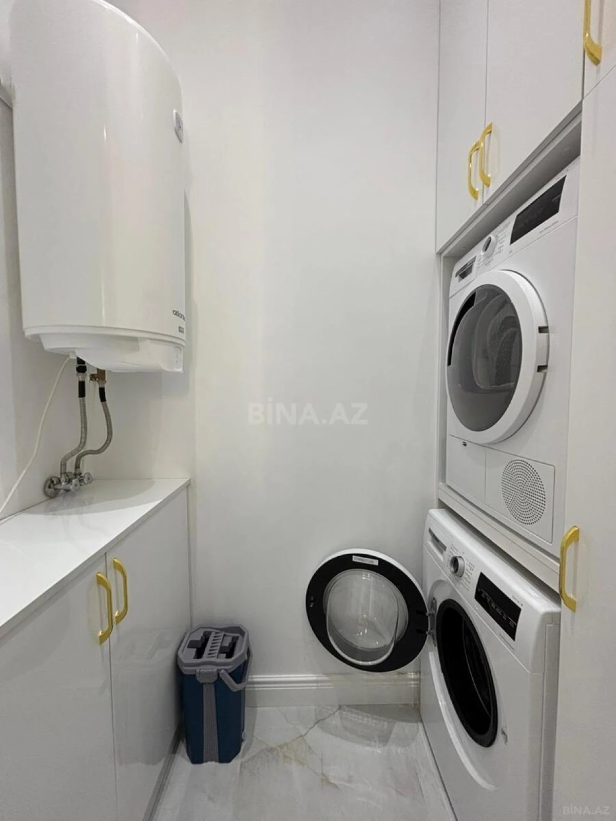 Kirayə verilir 4 otaqlı mənzil 155 m²