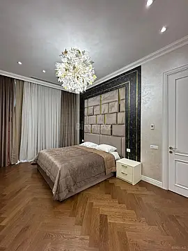 Kirayə verilir 4 otaqlı mənzil 155 m²