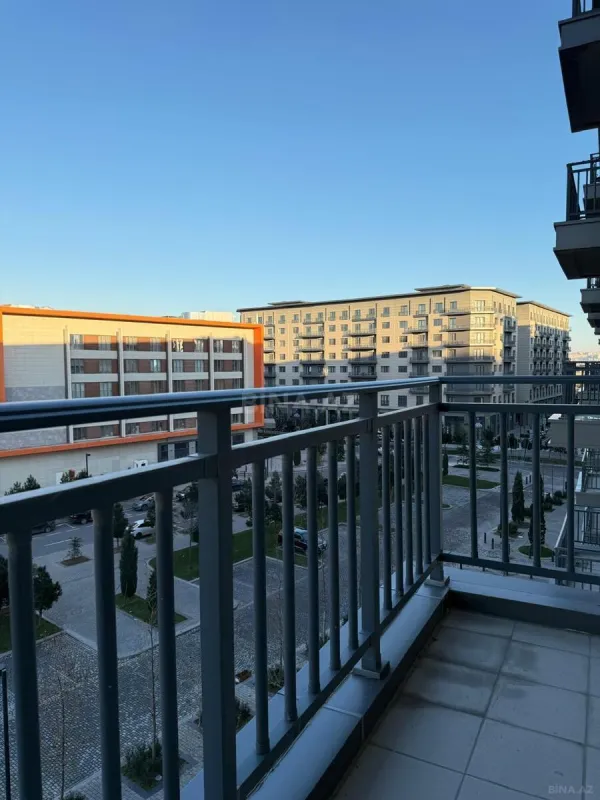 Kirayə verilir 3 otaqlı mənzil 145 m²