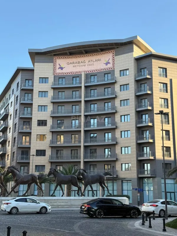 Kirayə verilir 3 otaqlı mənzil 145 m²