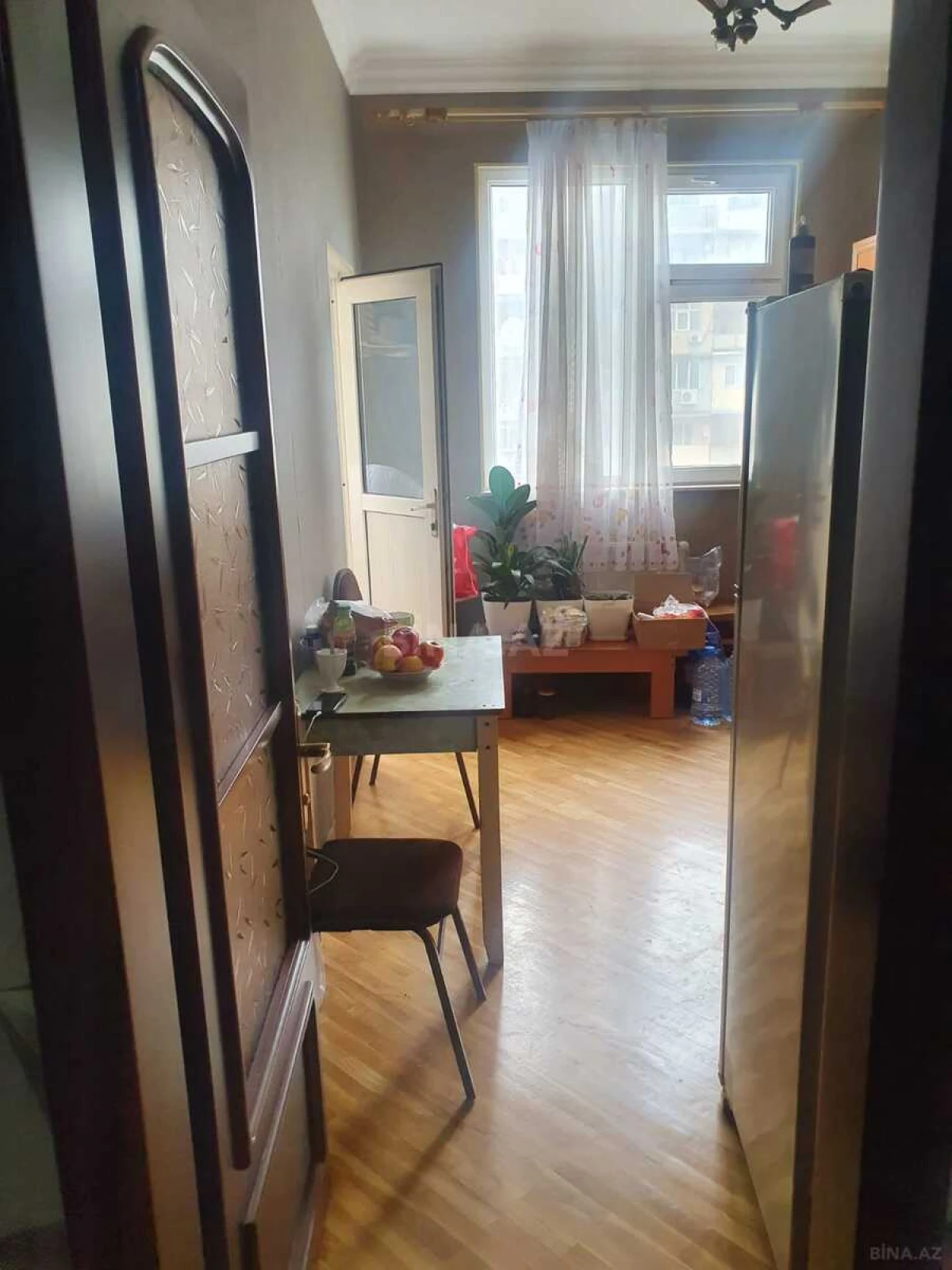 Kirayə verilir 2 otaqlı mənzil 80 m²