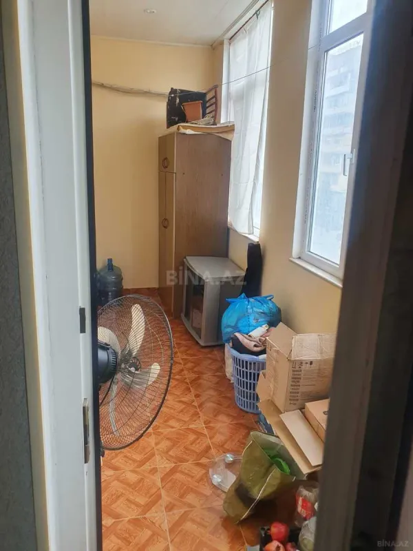 Kirayə verilir 2 otaqlı mənzil 80 m²