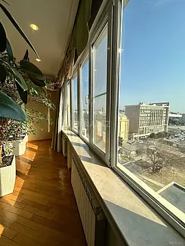 Satılır 3 otaqlı mənzil 200 m²