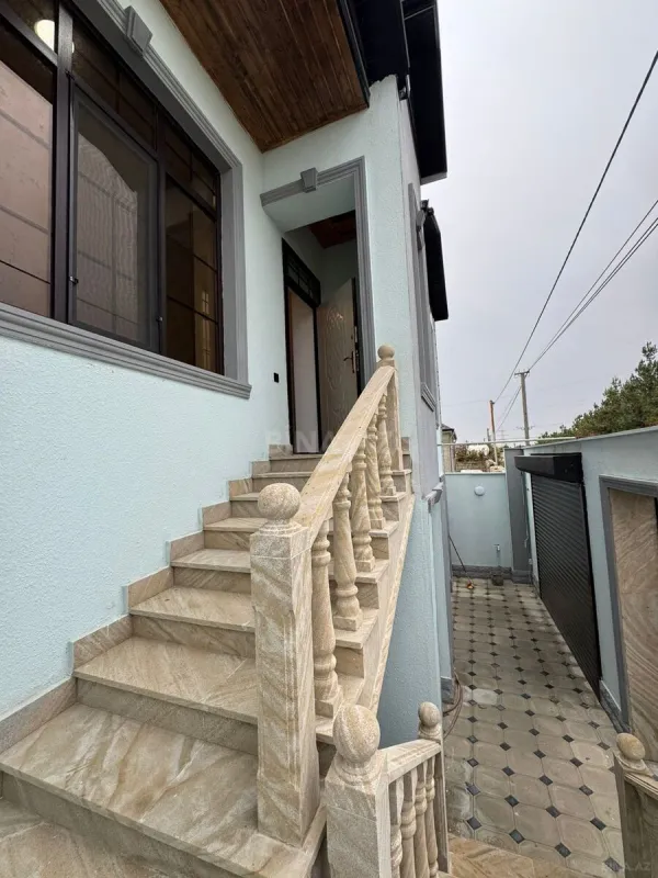 Satılır 3 otaqlı həyət evi 167 m²