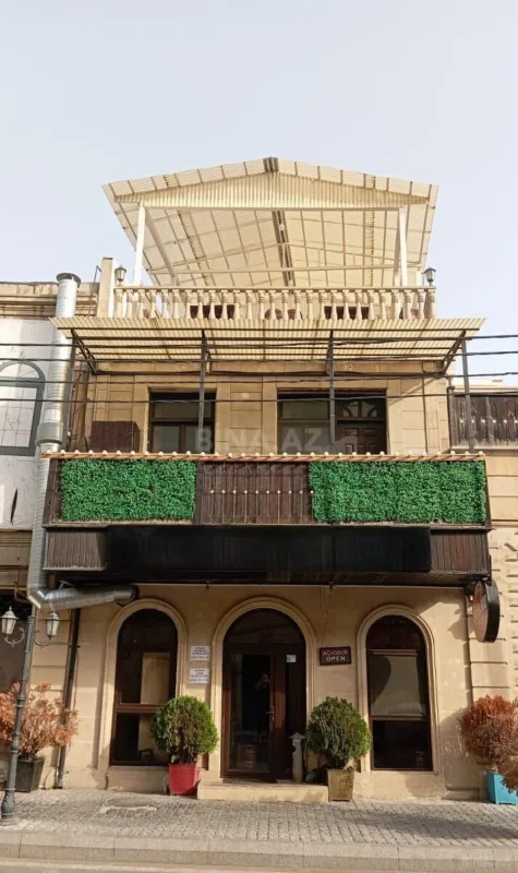 Kirayə verilir obyekt 1150 m²