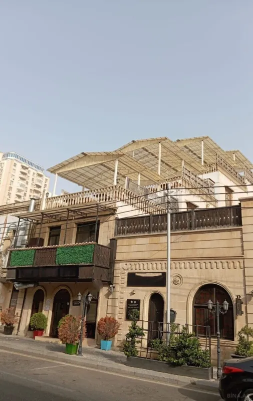 Kirayə verilir obyekt 1150 m²