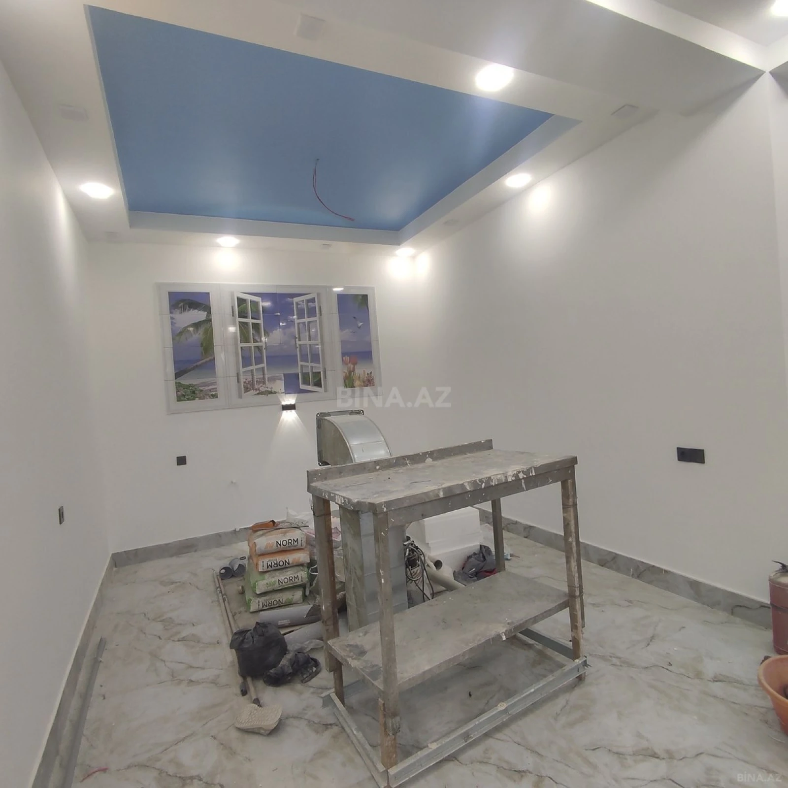 Kirayə verilir obyekt 256 m²