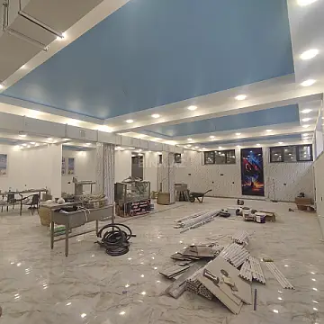 Kirayə verilir obyekt 256 m²