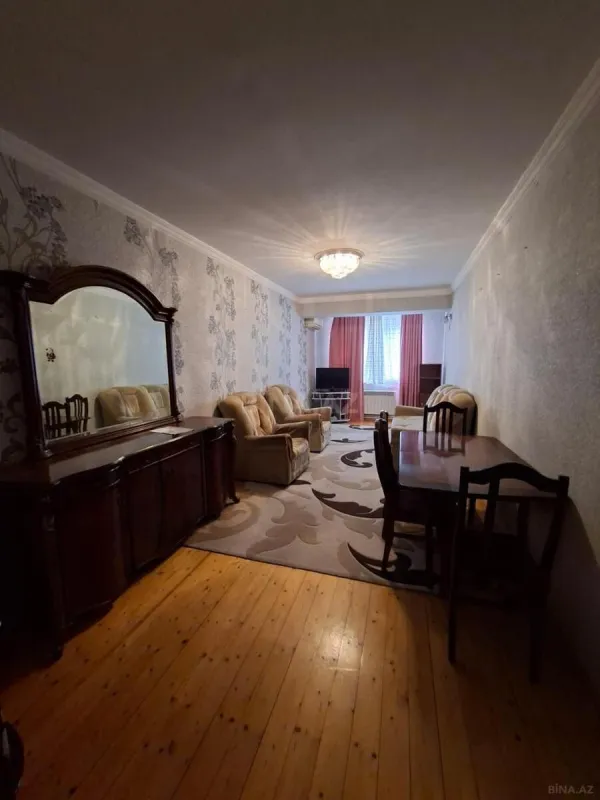 Kirayə verilir 3 otaqlı mənzil 115 m²