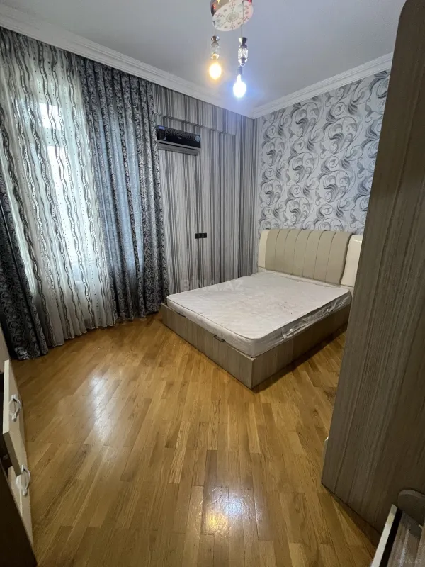 Kirayə verilir 2 otaqlı mənzil 65 m²