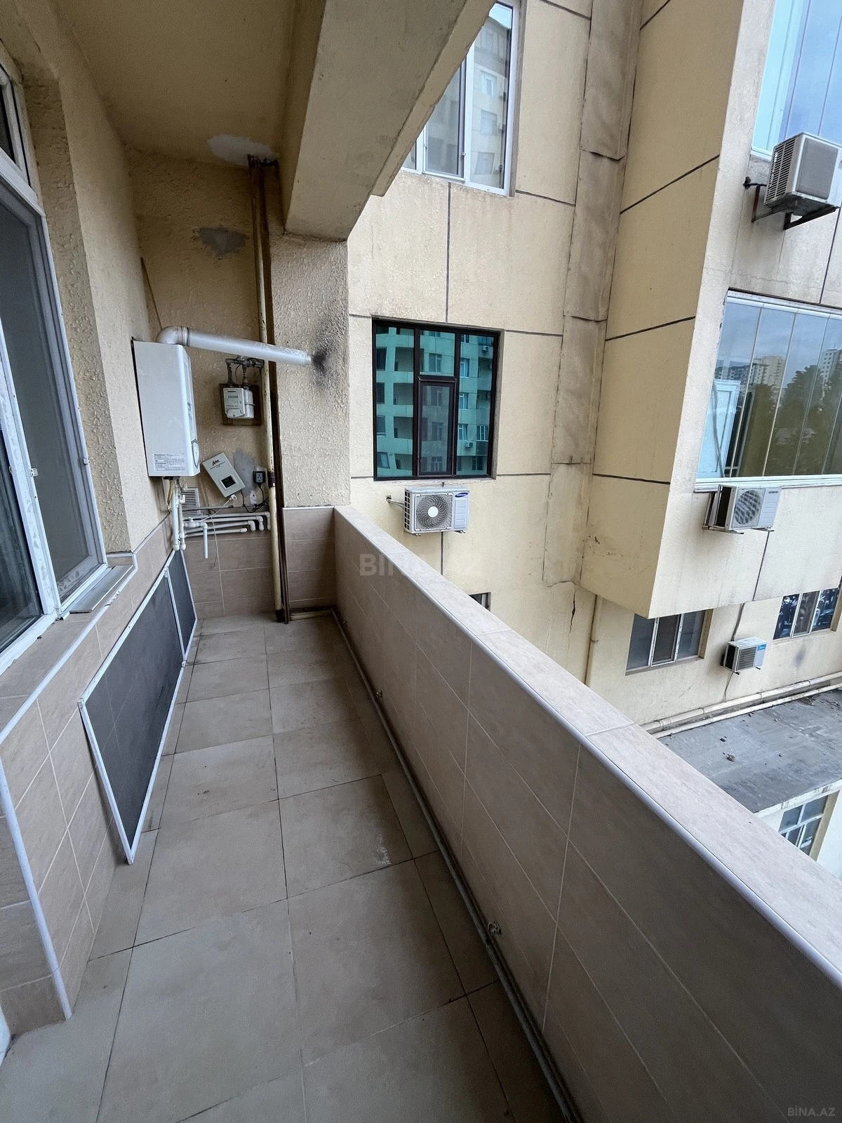 Kirayə verilir 2 otaqlı mənzil 65 m²