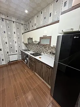 Kirayə verilir 2 otaqlı mənzil 65 m²