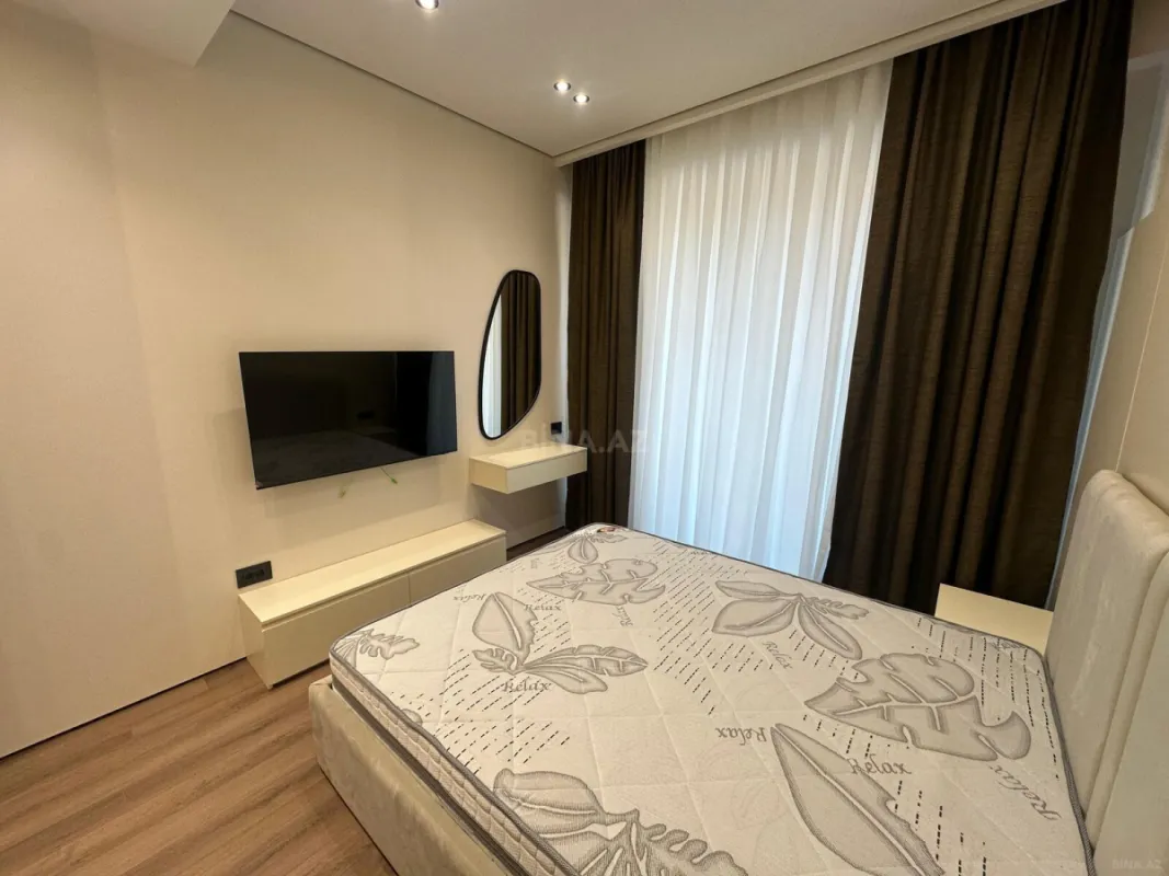Kirayə verilir 3 otaqlı mənzil 98 m²
