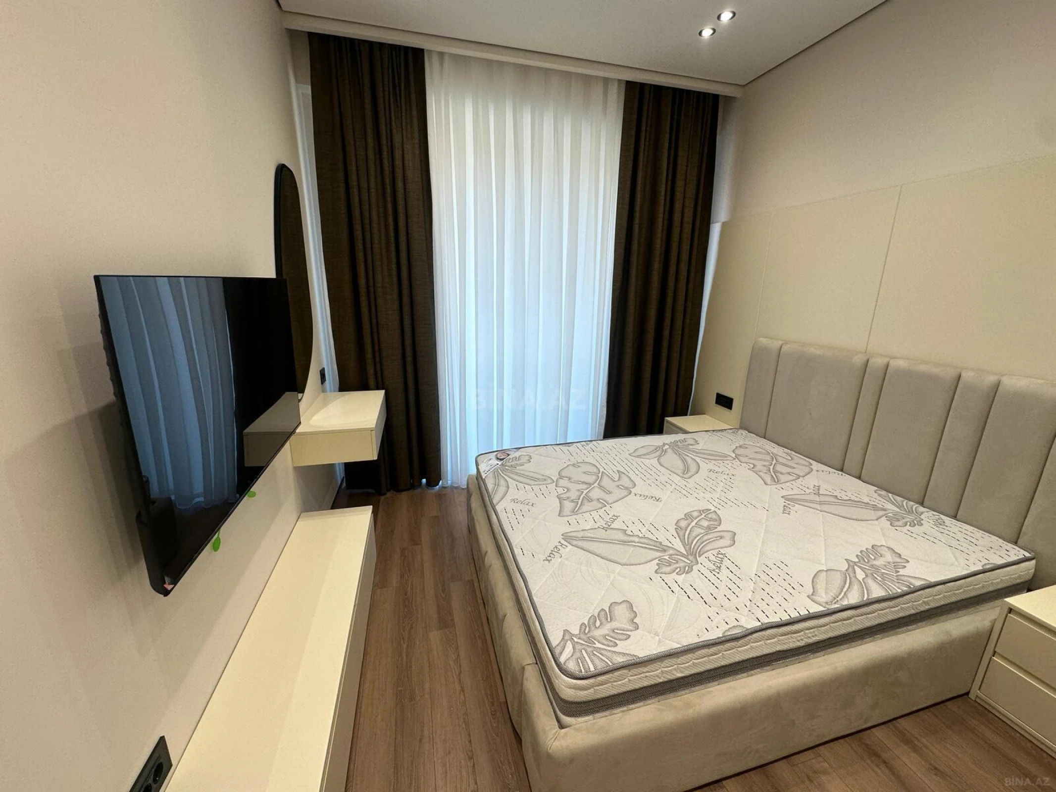 Kirayə verilir 3 otaqlı mənzil 98 m²