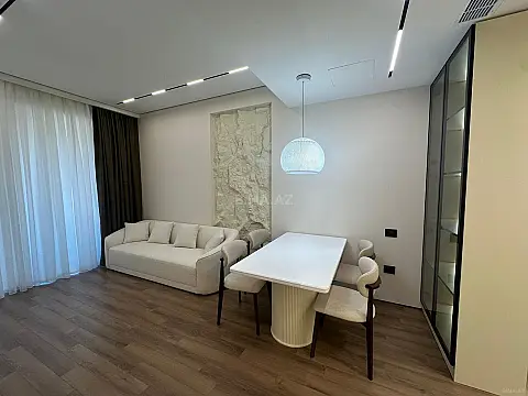 Kirayə verilir 3 otaqlı mənzil 98 m²