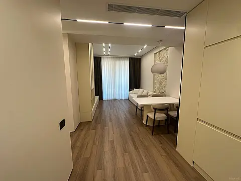 Kirayə verilir 3 otaqlı mənzil 98 m²