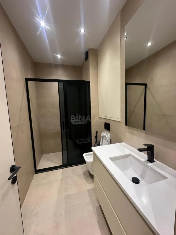 Kirayə verilir 3 otaqlı mənzil 98 m²
