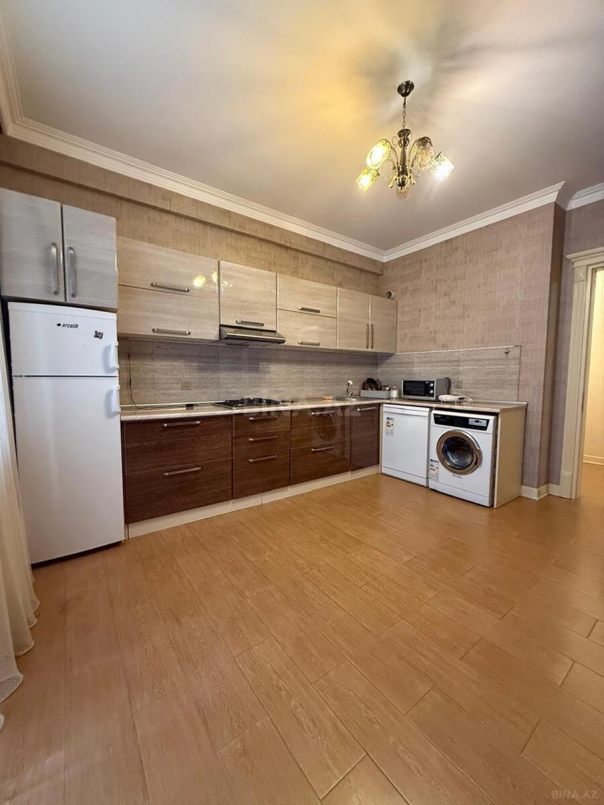 Kirayə verilir 3 otaqlı mənzil 125 m²