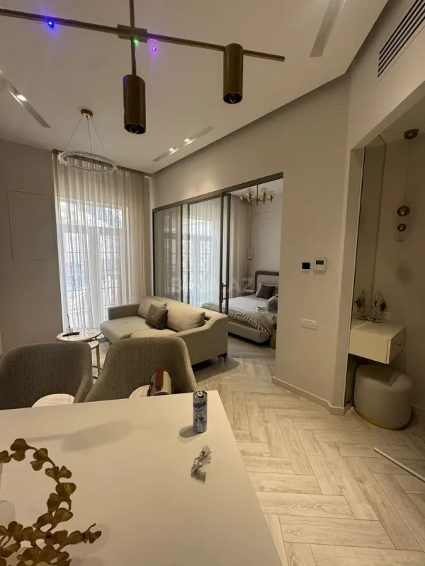 Satılır 2 otaqlı mənzil 48 m²
