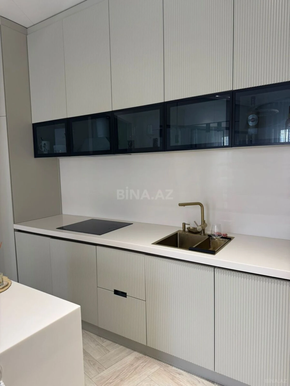 Satılır 2 otaqlı mənzil 48 m²
