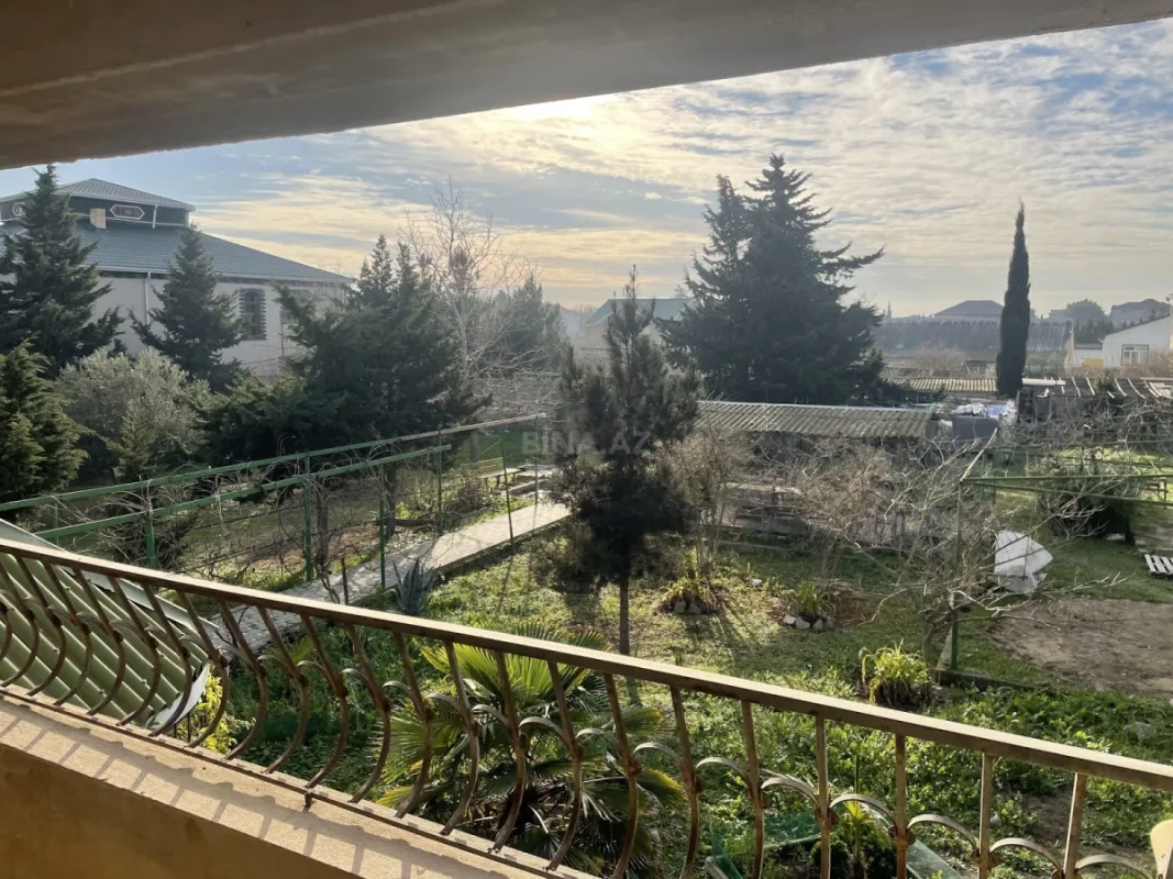 Satılır 4 otaqlı həyət evi 150 m²
