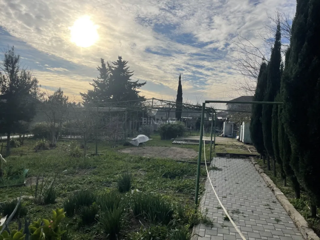 Satılır 4 otaqlı həyət evi 150 m²
