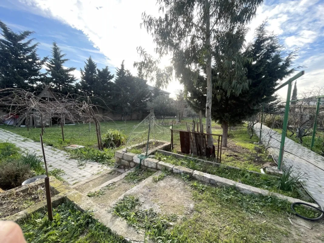 Satılır 4 otaqlı həyət evi 150 m²