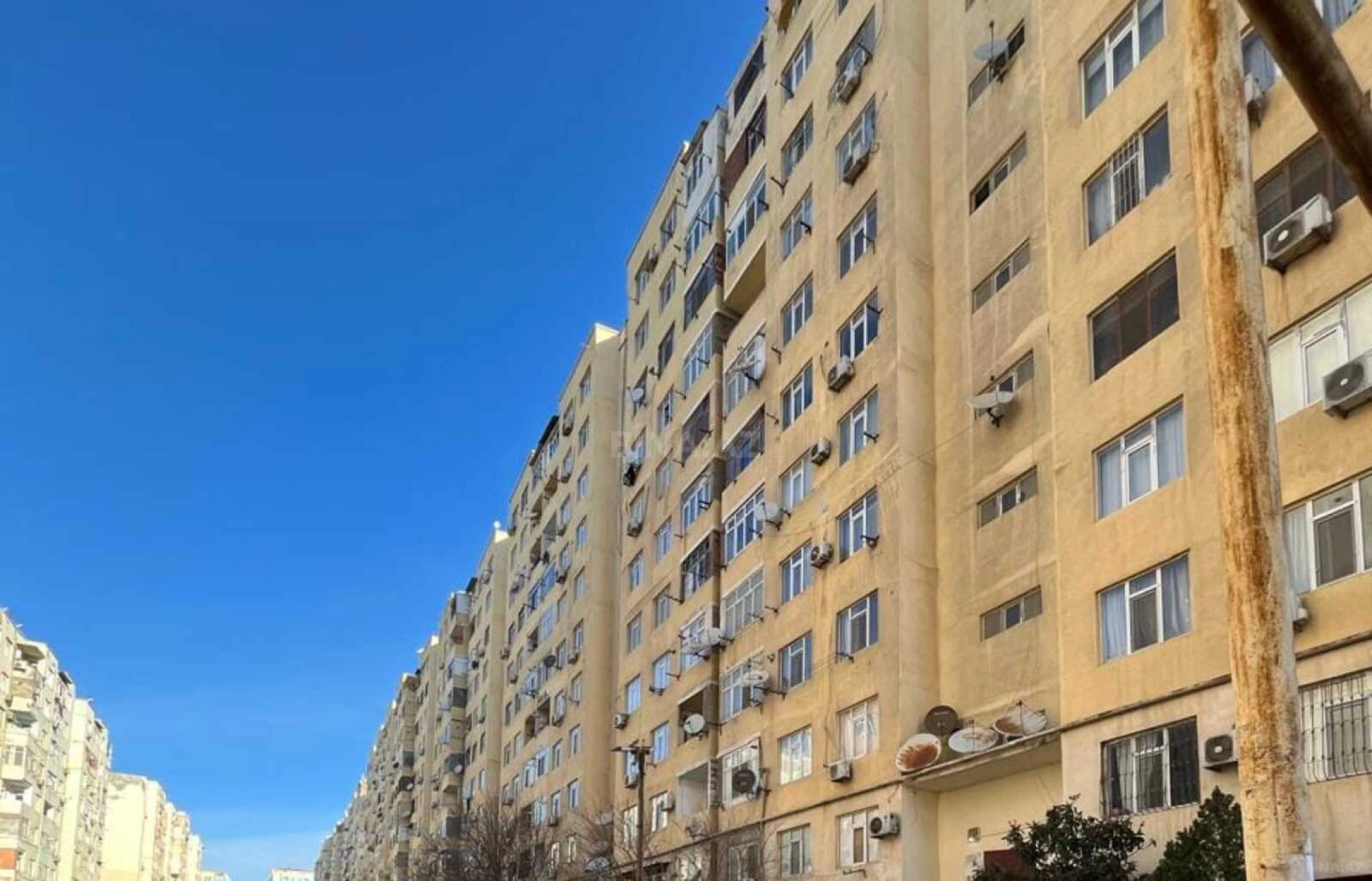 Satılır 3 otaqlı mənzil 85 m²