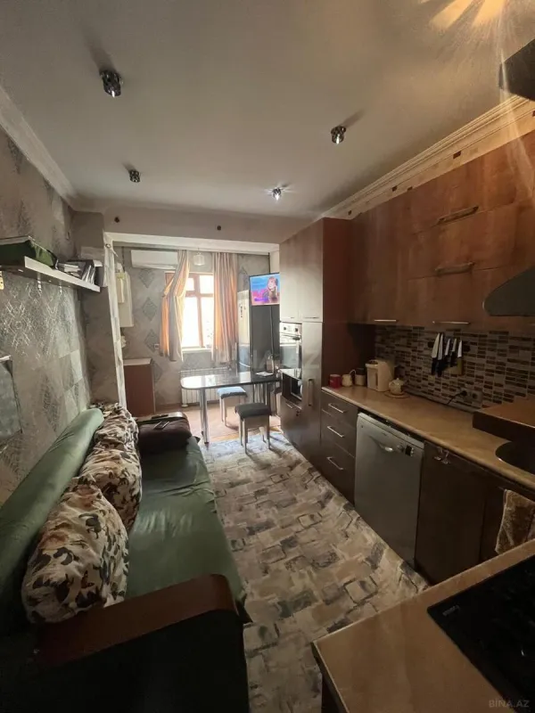 Satılır 3 otaqlı mənzil 85 m²