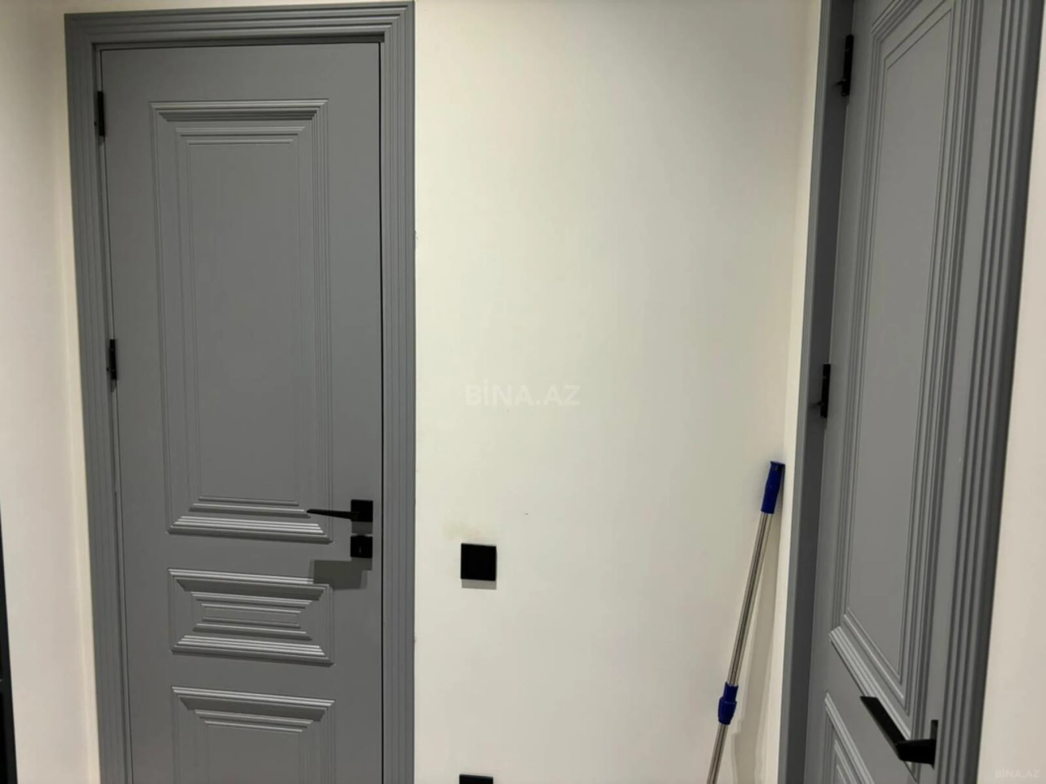 Kirayə verilir 3 otaqlı ofis 130 m²